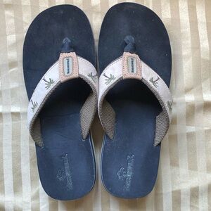 Margaritaville Tropical Sandals with Parrots - Like New